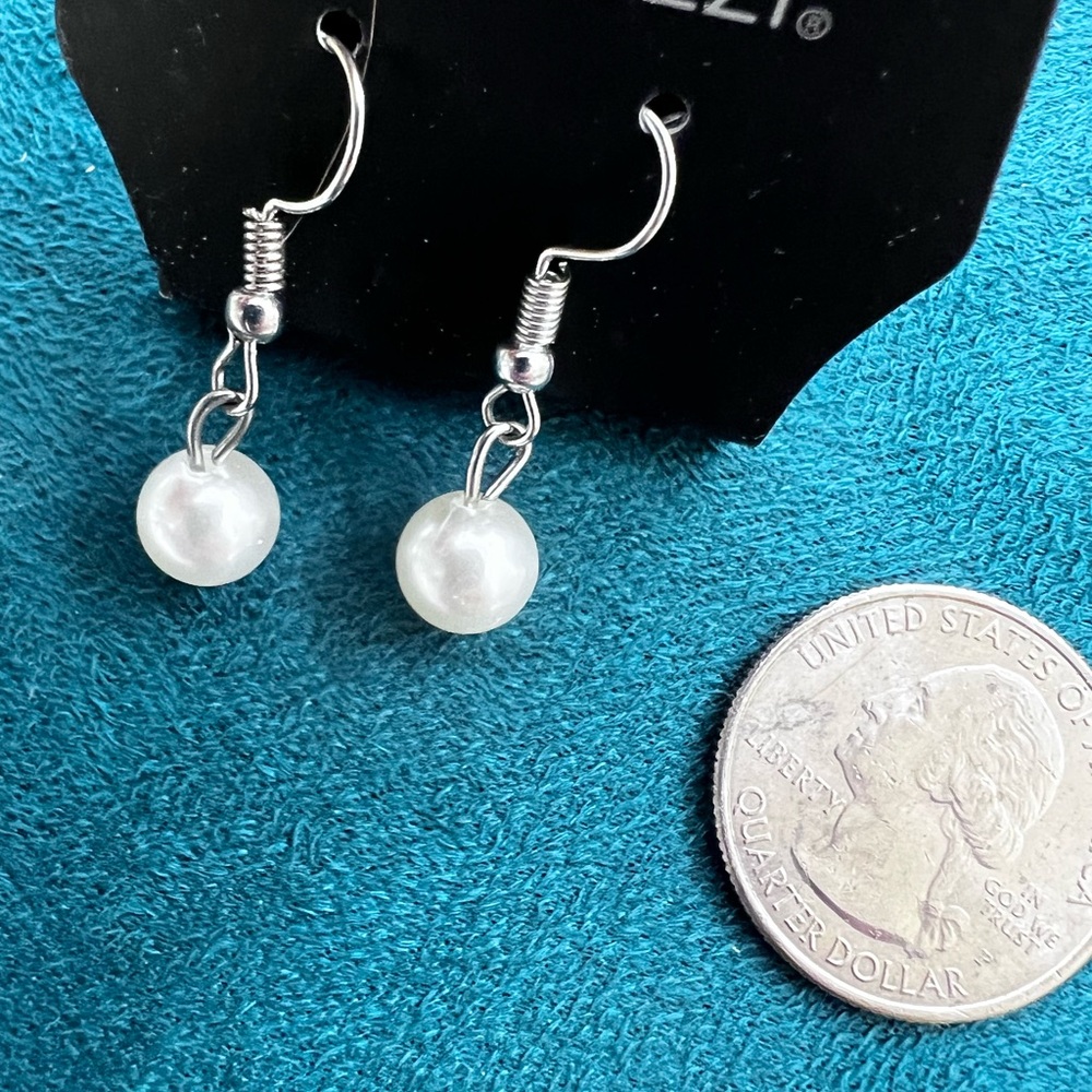 9 pair for$38 🔥 Elegant Silver-tone Faux Pearl Drop Paparazzi Earrings
